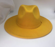 Load image into Gallery viewer, Boss Fedora (Yellow)
